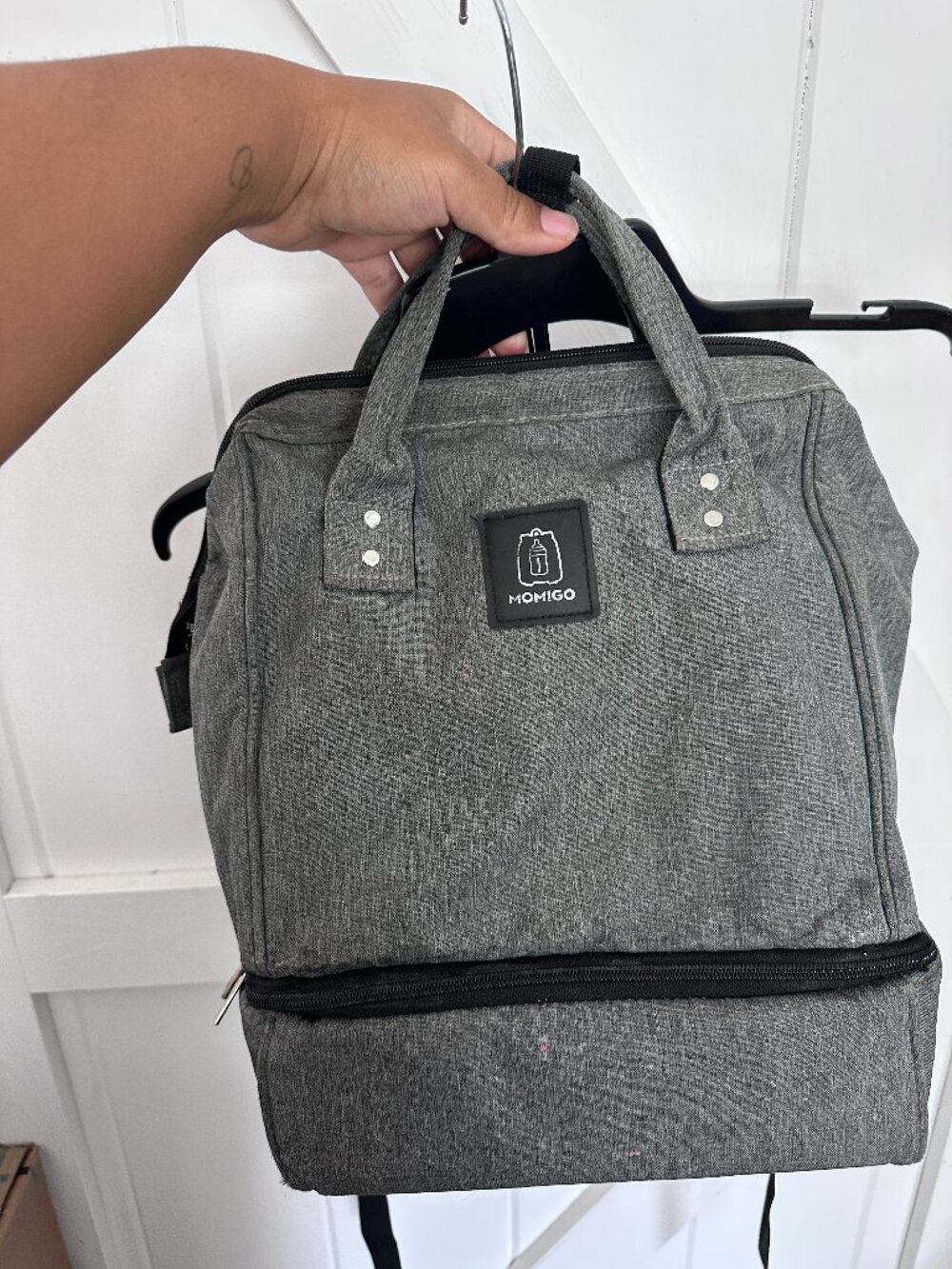 MOMIGO Breast Pump Backpack - Cooler and Moistureproof Bag